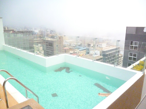 APARTMENTS SUITES MIRAFLORES