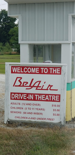 Drive-in Movie Theater «Bel-Air Drive-In Theater», reviews and photos, 337 US-421, Versailles, IN 47042, USA