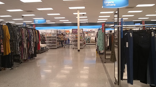 Clothing Store «Ross Dress for Less», reviews and photos, 3900 Klose Way, Richmond, CA 94806, USA