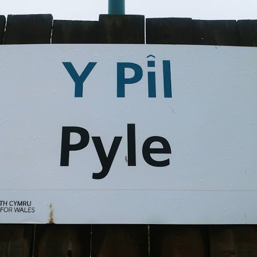 Reviews of Pyle in Bridgend - Taxi service