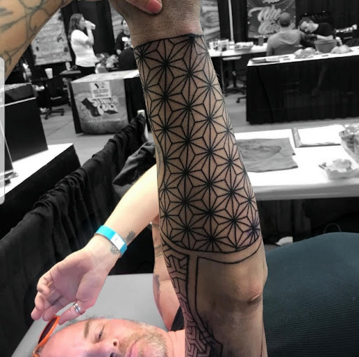 Tattoo Shop «Arlington Ink», reviews and photos, 1129 E Abram St, Arlington, TX 76010, USA