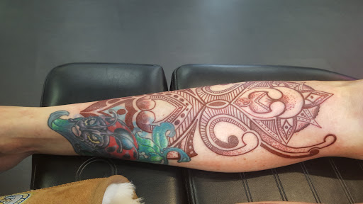 Tattoo Shop «Indiana Tattoo Company», reviews and photos, 1077 S Rangeline Rd, Carmel, IN 46032, USA