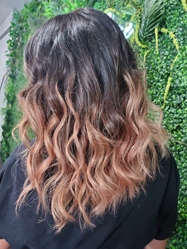 Beauty Salon «Wow Hair & Body Care», reviews and photos, 1509 Holton Rd, Muskegon, MI 49445, USA