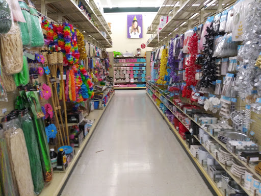 Craft Store «Hobby Lobby», reviews and photos, 4887 S Wadsworth Blvd #100, Littleton, CO 80123, USA