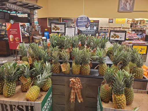 Grocery Store «Tom Thumb», reviews and photos, 2611 West Park Row, Arlington, TX 76013, USA