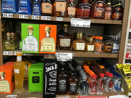 Liquor Store «Hollywood Liquor & Grocery», reviews and photos, 1959 Hollywood Ave, Shreveport, LA 71108, USA