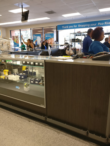 Clothing Store «Ross Dress for Less», reviews and photos, 8770 Washington Blvd, Pico Rivera, CA 90660, USA