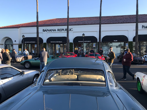 Shopping Mall «Crystal Cove Shopping Center», reviews and photos, 7845-8085 East Coast Hwy, Newport Beach, CA 92657, USA