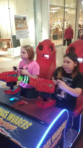 Shopping Mall «Hilltop Mall», reviews and photos, 5011 2nd Ave #56, Kearney, NE 68847, USA