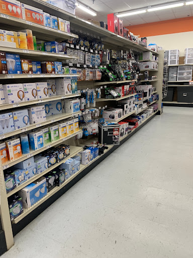 Discount Store «Big Lots», reviews and photos, 650 Wolcott St, Waterbury, CT 06705, USA