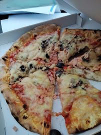 Pizza du Pizzeria Pizzéria Romaine - Au feu de bois à Rodez - n°13