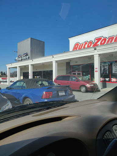 Auto Parts Store «AutoZone», reviews and photos, 805 Silas Creek Pkwy, Winston-Salem, NC 27127, USA
