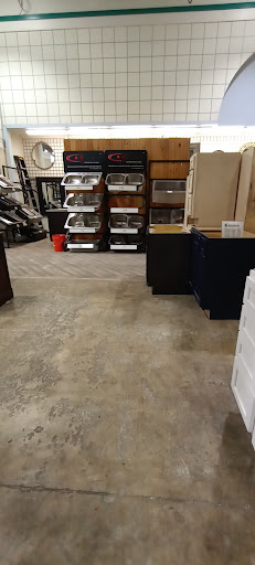 Home Improvement Store «Hoods Discount Home Center», reviews and photos, 7900 US 49, Gulfport, MS 39501, USA