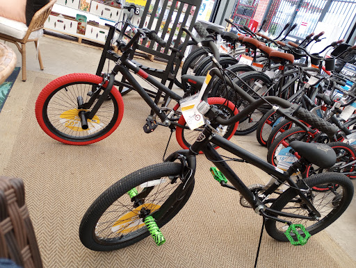 Department Store «Walmart Supercenter», reviews and photos, 2001 W Maple Rd, Troy, MI 48084, USA