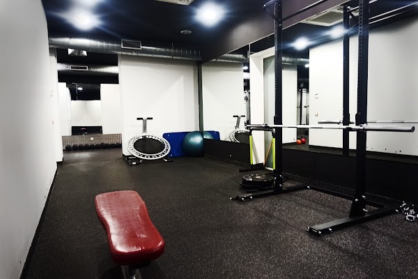 FUNCTIONAL FEEL TRAINING STUDIO