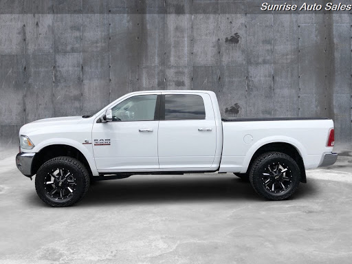 Car Dealer «Sunrise Auto Sales», reviews and photos, 16001 SE McLoughlin Blvd, Milwaukie, OR 97267, USA