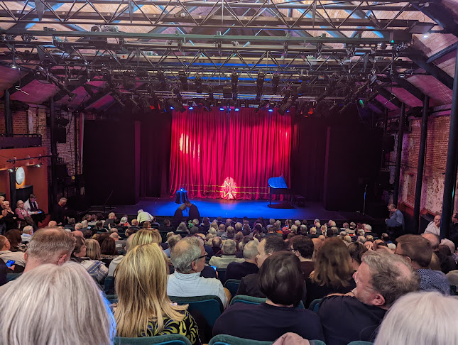 Comments and reviews of Norwich Playhouse