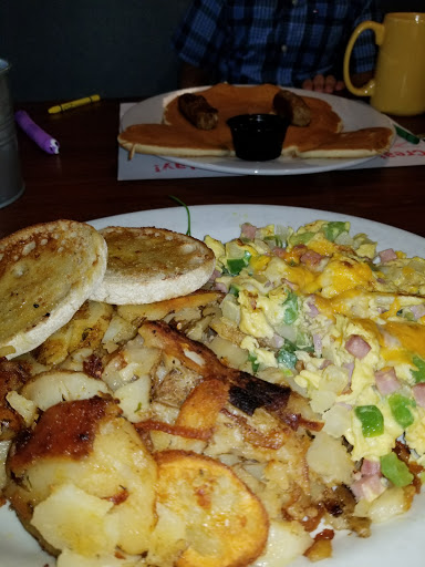 Shopping Mall «Mountain Green Shopping Center», reviews and photos, 357 S Mountain Ave, Upland, CA 91786, USA