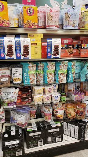 Department Store «T.J. Maxx & HomeGoods», reviews and photos, 717 Boardman Poland Rd, Youngstown, OH 44512, USA