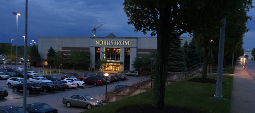 Nordstrom The Mall in Columbia, 10300 Little Patuxent Pkwy, Columbia, MD 21044, USA, 