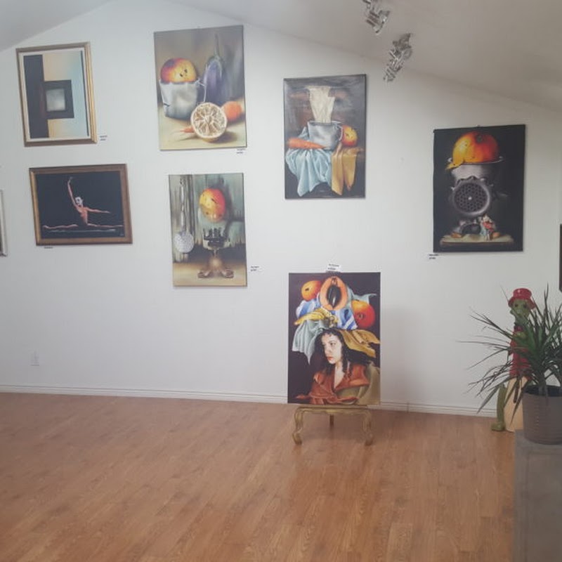 Ana's Art Gallery