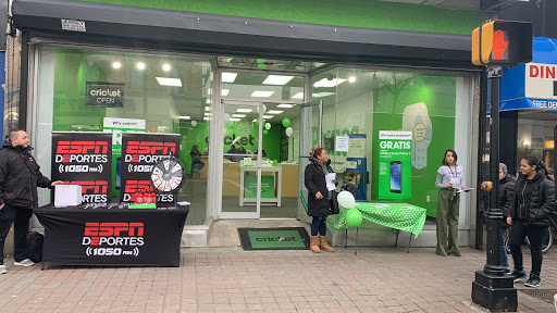 Cell Phone Store «Cricket Wireless Authorized Retailer», reviews and photos, 5906 Bergenline Ave, West New York, NJ 07093, USA