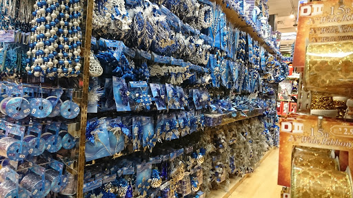 Variety Store «DII Deals & Discounts», reviews and photos, 445 5th Ave, Brooklyn, NY 11215, USA