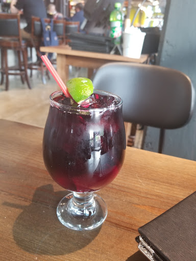 Grocery Store «Streets Market & Cafe», reviews and photos, 3108 Mt Vernon Ave, Alexandria, VA 22305, USA