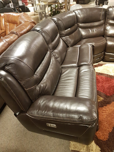 Furniture Store «Art Van Furniture - Shelby Township», reviews and photos, 14055 Hall Rd, Shelby Charter Township, MI 48315, USA