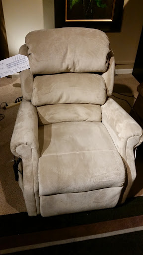 Furniture Store «Greenbaum Home Furnishings», reviews and photos, 929 118th Ave SE, Bellevue, WA 98005, USA