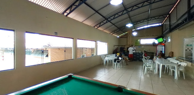 Rua Carolina Castelli, 1000 - Novo Mundo, Curitiba - PR, 81050-450, Brasil