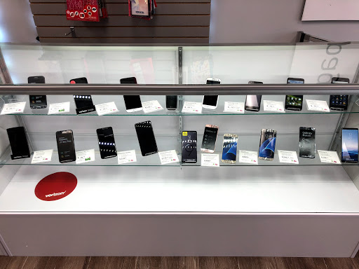 Cell Phone Store «Communication Depot», reviews and photos, 242 Mayfair Plaza Shopping Center, Florissant, MO 63033, USA