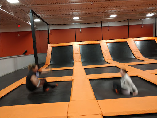 Shopping Mall «Shops at CenterPoint», reviews and photos, 3665 28th St SE, Grand Rapids, MI 49512, USA