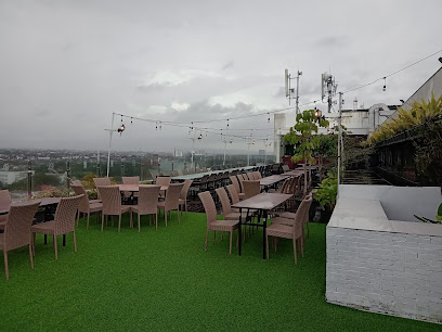 Sky Room Dining Lounge - Jl. Dr. Cipto No.11, RW.3, Rampal Celaket, Kec. Klojen, Kota Malang, Jawa Timur 65111, Indonesia