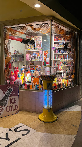 Toy Store «The Wishing Well», reviews and photos, 6723 Greenleaf Ave, Whittier, CA 90601, USA