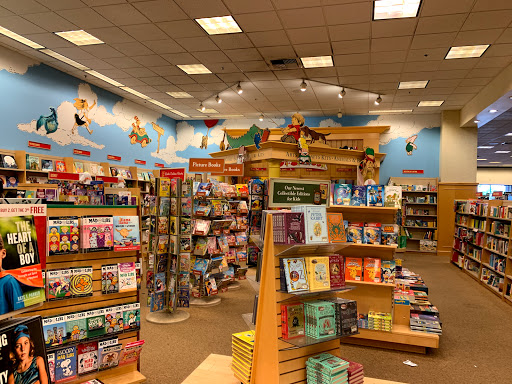 Book Store «Barnes & Noble», reviews and photos, 567 N Stephanie St, Henderson, NV 89014, USA
