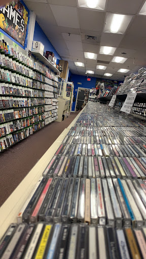 Music Store «Disc Replay», reviews and photos, 1418 Butterfield Rd, Downers Grove, IL 60515, USA