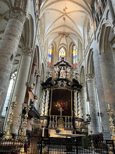 Beoordelingen van Sint-Niklaaskerk in Gent - Kerk