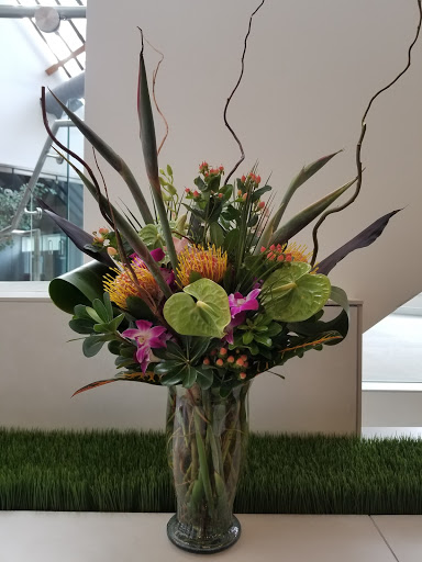 Florist «Event Connoisseur Flowers & Gifts», reviews and photos, 39 New London Turnpike #116, Glastonbury, CT 06033, USA