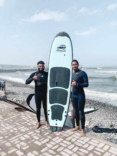 Agua Salada Surf lessons in Lima