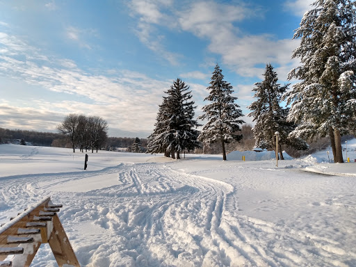 Country Club «Drumlins», reviews and photos, 800 Nottingham Rd, Syracuse, NY 13224, USA