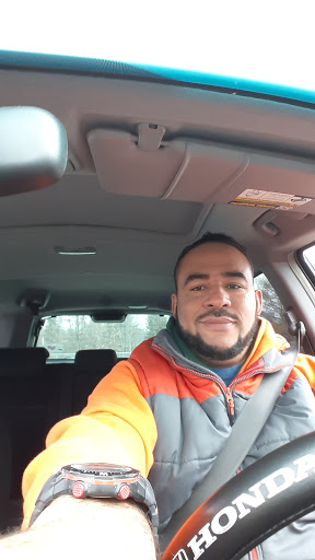 Electronics Store «Best Buy», reviews and photos, 1100-1300 N Galleria Dr, Middletown, NY 10941, USA