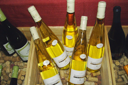 Wine Store «Black Sheep Wine Shop», reviews and photos, 105 Mountain Rd, Harpswell, ME 04079, USA