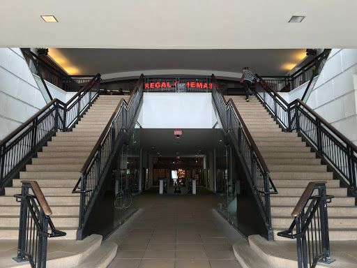 Movie Theater «Regal Atlas Park Stadium 8», reviews and photos, 80-28 Cooper Ave, Glendale, NY 11385, USA