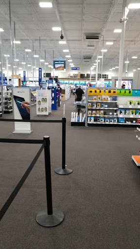 Electronics Store «Best Buy», reviews and photos, 1490 Fitzgerald Dr, Pinole, CA 94564, USA