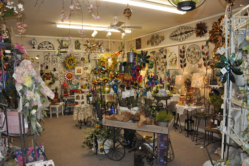 Gift Shop «Seasons Of The Heart Gift Shoppe», reviews and photos, 2115 E 67th St, Anderson, IN 46013, USA