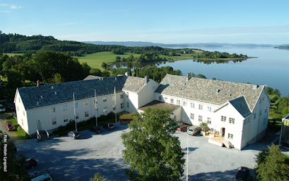 Sund folkehøgskole