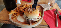 Hamburger du Restaurant Le Petit Baiona à Paris - n°5