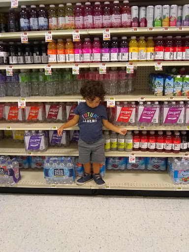 Shopping Mall «Manor Shopping Center», reviews and photos, 1234 Millersville Pike, Lancaster, PA 17603, USA