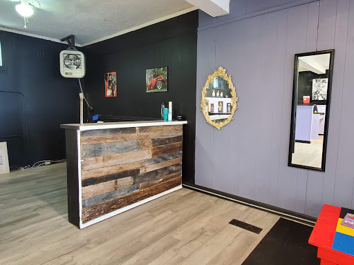 Explore wrap tattoo ideas, creative tattoo ideas in Brandenburg, available at Envious Ink Studio